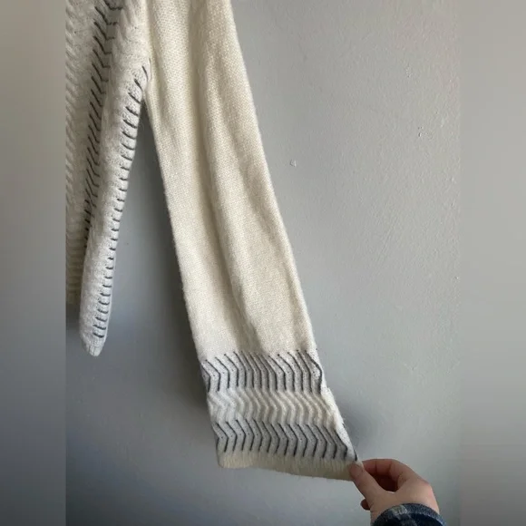 Mint Velvet Chalk Coloured Chevron Patterned Alpaca Blend Jumper UK 8 - Picture 4 of 7